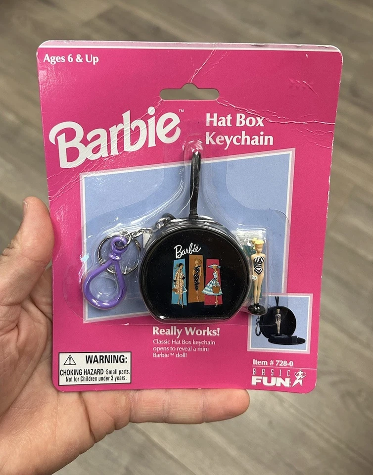 Keychain Queen of Prom Really Works Barbie Black 728-0 1999 MIB Ltd 014397728003