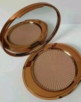 Boots No7 GOLDEN SAND Bronzer 10g Highlighter New Rare FAST POSTAGE - Image 1 of 2