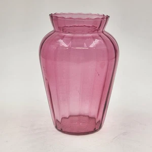 Pilgrim Cranberry Ribbed Art Glass Vase 6" Scalloped Rim Handmade USA Vintage - Picture 1 of 8