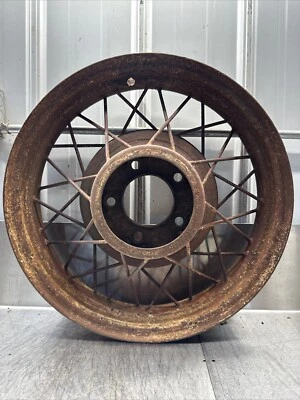 1932 Ford Model A 18 Inch Metal Spoke Wheel Vintage Original - Image 1 of 4