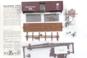 HO Walthers Pennsylvania 40ft Steel Box Car Dreadnaught Ends #65402 New Kit - Picture 1 of 9