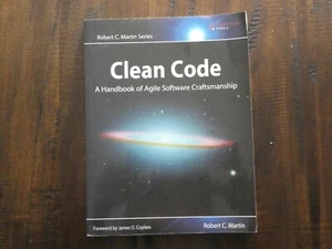 Clean Code A Handbook of Agile Software Craftsmanship Robert Martin PBK - Picture 1 of 11