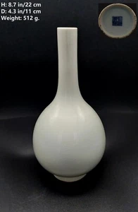 UNIQUE! CHINESE WHITE GLAZE PORCELAIN VASE (#3386) - Picture 1 of 7