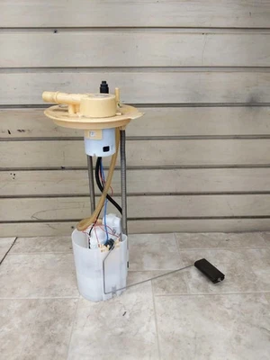 2014-2019 Ram Promaster Van 1500,2500 Fuel Pump 3.6L Assembly OEM - Image 1 of 3