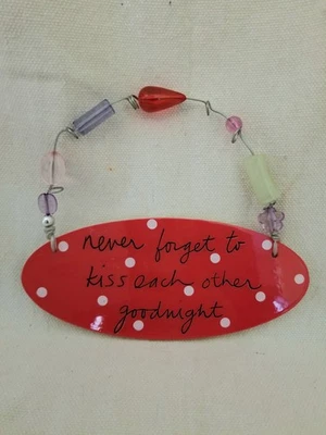 Letrero de pared colgante Sandra Magsamen - Cita, cerámica, cuentas Foto 1 de 3