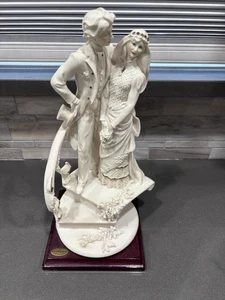 Giuseppe Armani Hochzeit Brautpaar auf Treppe - neuwertig - Bild 1 von 9