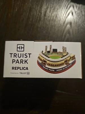 DANBURY MINT Atlanta Braves Truist Park Model Replica 6/4/25