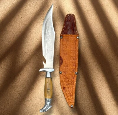 UNBRANDED Handmade Stainless Bone Eagle Pommel Fixed Blade Knife W/ Sheath - Image 1 of 4