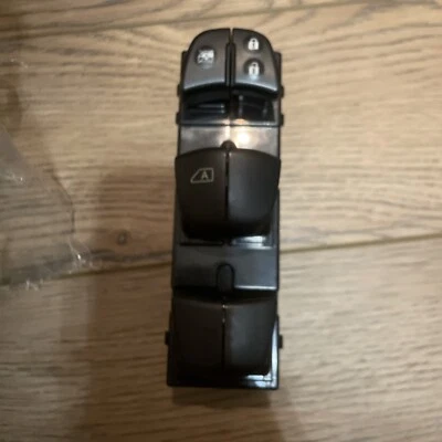 Interruptor de ventana eléctrica principal del lado del conductor delantero izquierdo para Nissan Altima 2013-2017 Foto 1 de 4