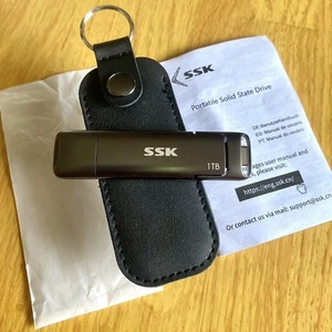 SSK / 1TB / USB 3.2 / Gen2 / SSD Drive / Dual Port / 550 MBs ( OOB Unused ) - Afbeelding 1 van 14