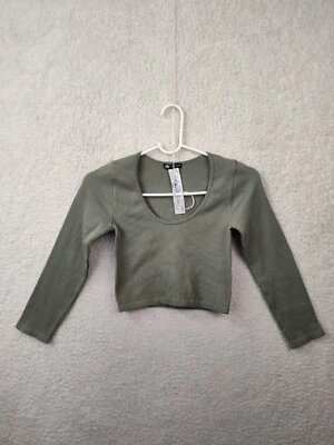 Camisa informal recortada ajustada cuello redondo mezcla nailon verde mediana de Zara para mujer Foto 1 de 4