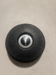 Pontiac Firebird Arrow emblem Steering Wheel Horn Button 329738 Black 70-81 - Bild 1 von 7