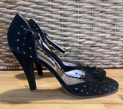 Marc Jacobs Black Suede Flower Heels Ankle Strap Vintage 2000s Barneys W's 8.5 - Image 1 of 4