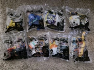 2017 McDonalds Komplettset Pokemon Sonne & Moo Happy Meal Spielzeug Lot #1-#8 mit Karten  - Bild 1 von 10