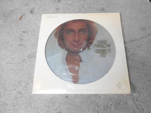 BARRY MANILOW-GREATEST HITS-PICTURE DISC-DOUBLE LP-GF-ARISTA AL 13 8039-SEALED - Picture 1 of 3