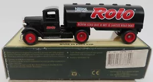 rare LLEDO DAYS GONE MADE ENGLAND 1935 FORD ARTICULED TANKER NESTLE ROLO 938 BOX - Foto 1 di 11