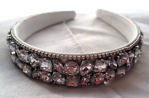 NEW 3cm wide white aliceband embellished clear diamante crystal glass stone head - Picture 1 of 1