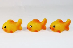 Vintage Knobler NT'L LTD Gummi GOLDFISCH 3er-Set quietschendes Bad Pool Teich Spielzeug - Bild 1 von 5