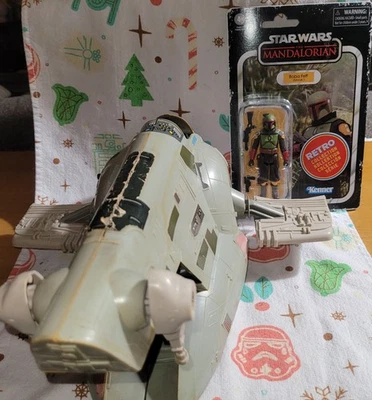 1980 Kenner Star Wars Slave 1 (incomplete) w/ 2022 Mandalorian Boba Fett (Morak) - Image 1 of 4