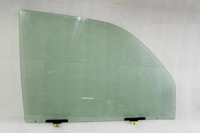 2002 TOYOTA 4RUNNER RIGHT PASSENGER SIDE FRONT DOOR GLASS WINDOW - Image 1 of 4
