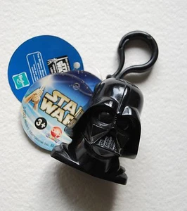 STAR WARS DARTH VADER KEYCHAIN PORTACHIAVE PORTACARAMELLE 2002 HASBRO 6 X 5 CM - Picture 1 of 1