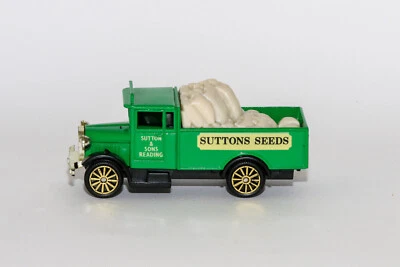 Corgi Morris Truck. Sutton Seeds. Mint condition. No box. Green. - Image 1 of 4