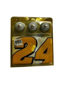 NASCAR #24 Jeff Gordon Golfbälle und Handtuch Set New Old Stock - Bild 1 von 2