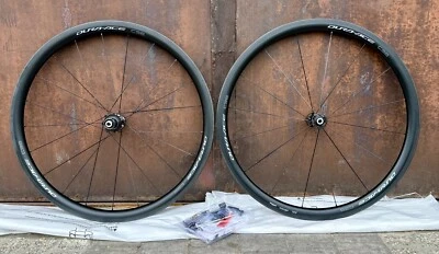 NEW. Shimano Dura Ace WH-R9200 C36 carbon wheel set tubular - Bild 1 von 4