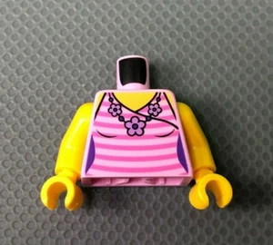 LEGO Minifigure Torso Female Top with Dark Pink Stripes and Flower Necklace (x1) - Picture 1 of 9