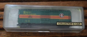 N Scale Model Power 3702 Great Northern 40' PS-1 Freight Boxcar GN 46006 w/Cae - Picture 1 of 2