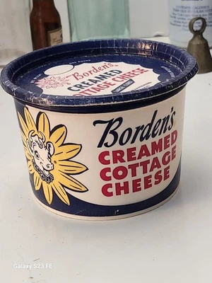 BORDEN'S  ELSIE  BRAND CREAMED COTTAGE CHEESE 1 LB CONTAINER, NEAR MINT W/LID - Image 1 of 4