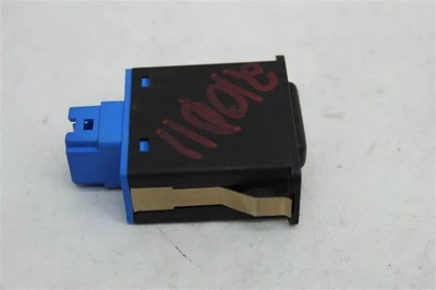 DASH CONSOLE SWITCH BMW Z3 1998 98 61311390806 1059346 - image 1 of 4