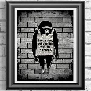 Arte de pared Banksy mono en página de libro antiguo - decoración del hogar elegante en mal estado - póster - Imagen 1 de 4
