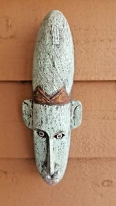 HAND CARVED NATIVE MASK TURQUOISE INDONESIA 13" X 4.75" X 2.5" SOLID WOOD CROWN - Picture 1 of 9