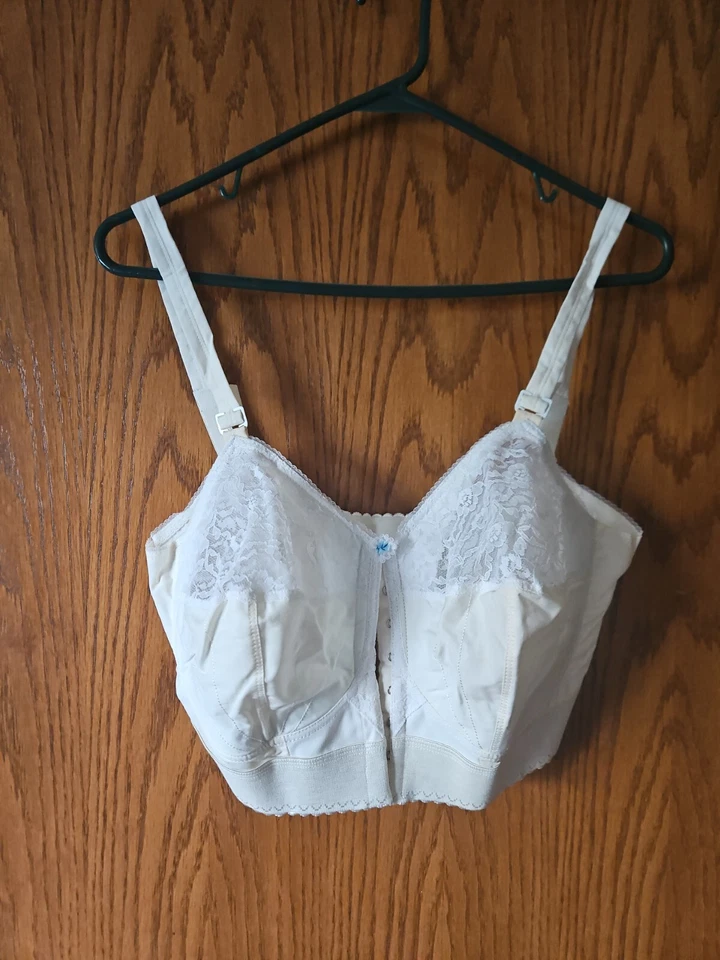 Conjunto de 2 sujetadores clásicos vintage para mujer Sears & Roebuck talla 44C color blanco  Foto 1 de 4