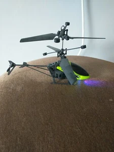 Micro Drone Mini Nano Remote Control RC Helicopter Toys for Kids Gift New - Picture 1 of 3