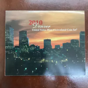 2010 Denver United States Mint Uncirculated Coin Set - Picture 1 of 3