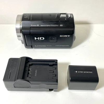 Sony Handycam HDR-PJ540 w/Built-in Projector Black -- PLEASE READ - Image 1 of 4
