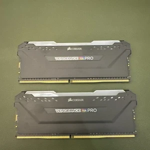 Corsair CMW16GX4M2C3200C16 3200 MHz RGB 16GB DDR4 SDRAM - Black - Afbeelding 1 van 2