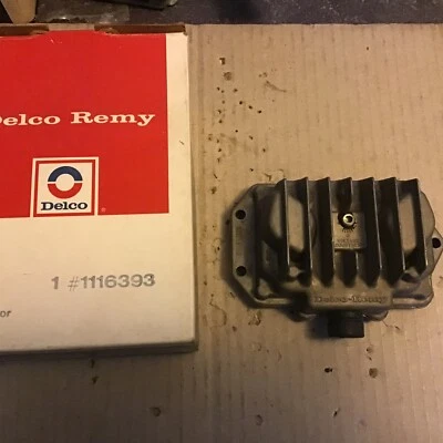 Buick 1964 y Chevy Tr. 1963-68 Regulador de voltaje NOS  Foto 1 de 3