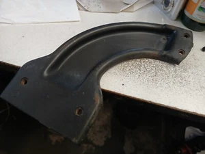 Soporte para guardabarros de pasajero GMC Chevy Silverado 1999-2006 15709454 OEM mano derecha - Imagen 1 de 7