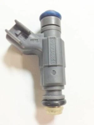 Victory V92C OEM Fuel Injector 1253174 - NEW  - Image 1 of 3