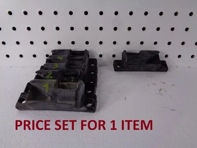 GEO METRO 89 T0 93 CONVERTIBLE PESTILLO SUPERIOR LADO DEL PASAJERO SOLAMENTE Foto 1 de 4