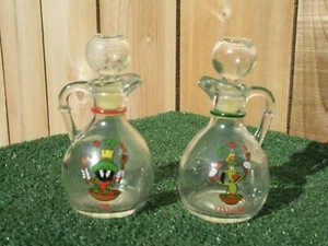 Vintage Warner Bros Looney Tunes Marvin The Martian K-9 Oil & Vinegar Bottle Set - Picture 1 of 10