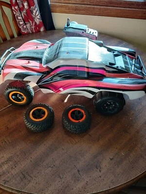 Traxxas Slash 2WD RTR Brushless Valeneon VxI3s Upgraded  - Image 1 of 4