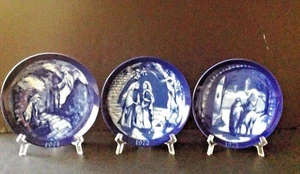 Set 3 Vintage “Porcelana Granada” 1971, 1972 and 1973 CHRISTMAS 7” Wall Plates - Picture 1 of 8