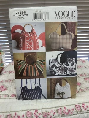 UC Vogue Patterns Accessories PURSE HANDBAG Sewing Instructions & Patterns V7889 - Image 1 of 2