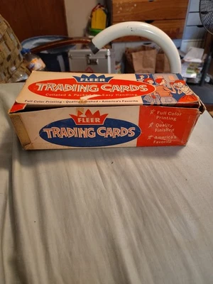 Old Vintage Trading Card Box Empty Box. Fleer Company Made In USA - Image 1 of 4
