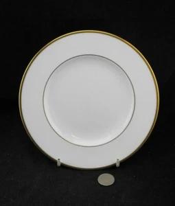 WEDGWOOD CALIFORNIA BONE CHINA 8" SALAD PLATE - Picture 1 of 2
