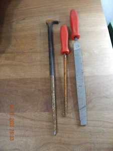 Set of 3 Snap-on HF-614, HF-616 Red Hard File Handles AND 1650 - Picture 1 of 5